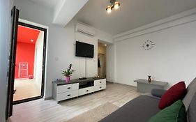 Renting Solutions Tudor
